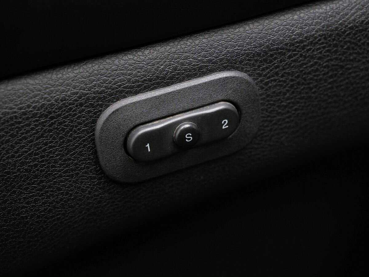 Купить Jeep Grand Cherokee, 2010, 312 130 км, фото №22