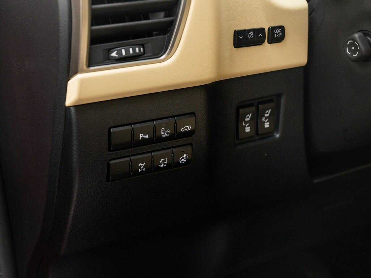 Купить Lexus NX 200t, 2015, 174 000 км, фото №19