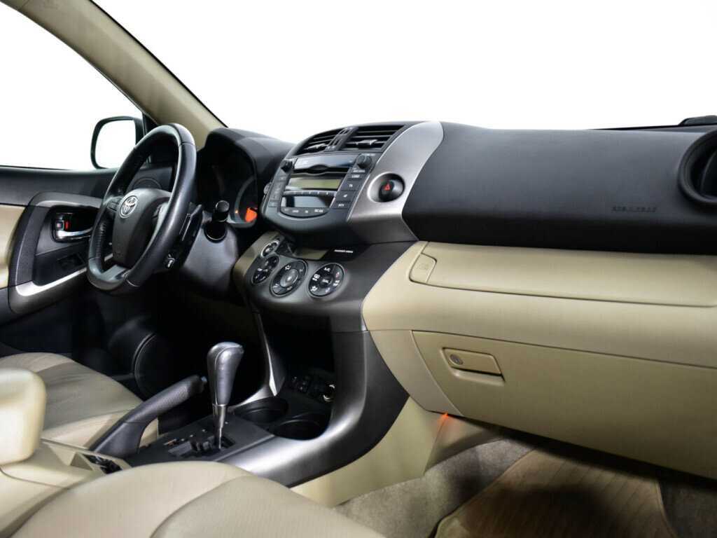 Купить Toyota RAV4, 2010, 217 600 км, фото №9