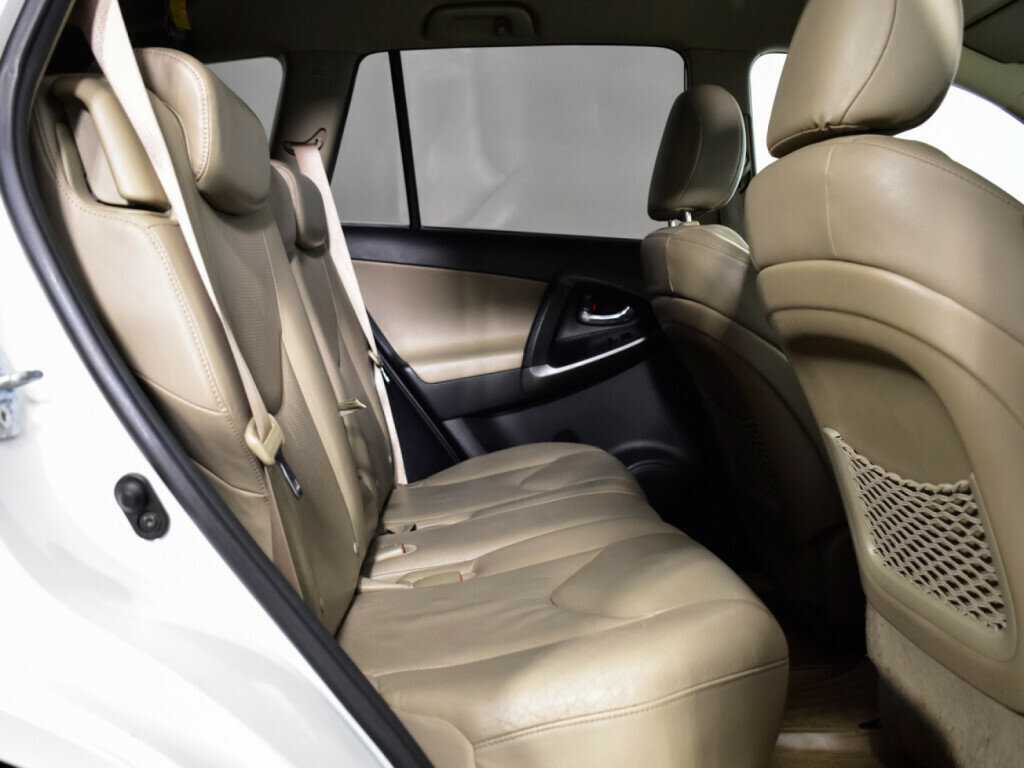 Купить Toyota RAV4, 2010, 217 600 км, фото №10