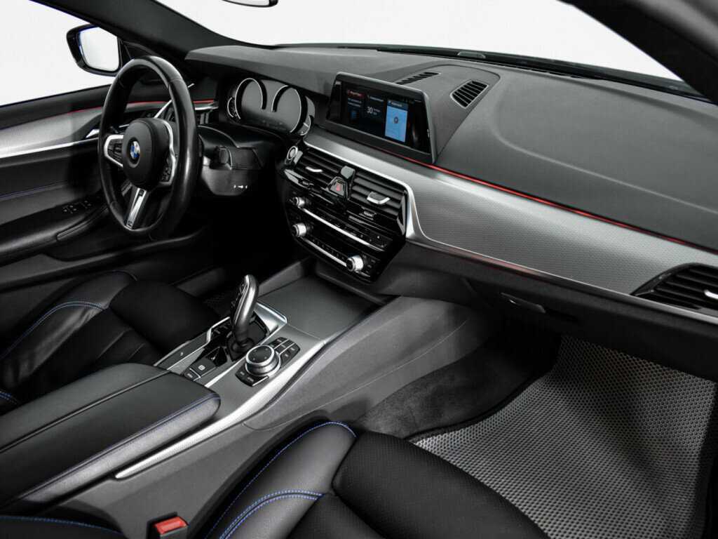 Купить BMW 5 серии 520d xDrive, 2019, 84 769 км, фото №12
