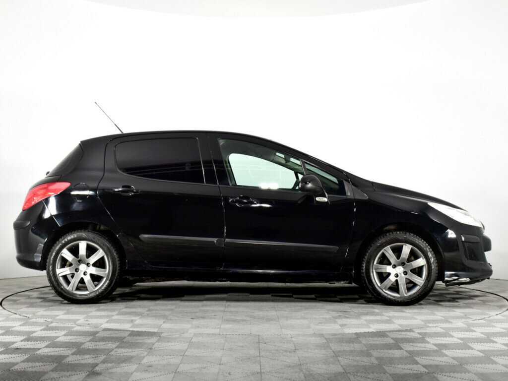Купить Peugeot 308, 2011, 134 739 км, фото №4
