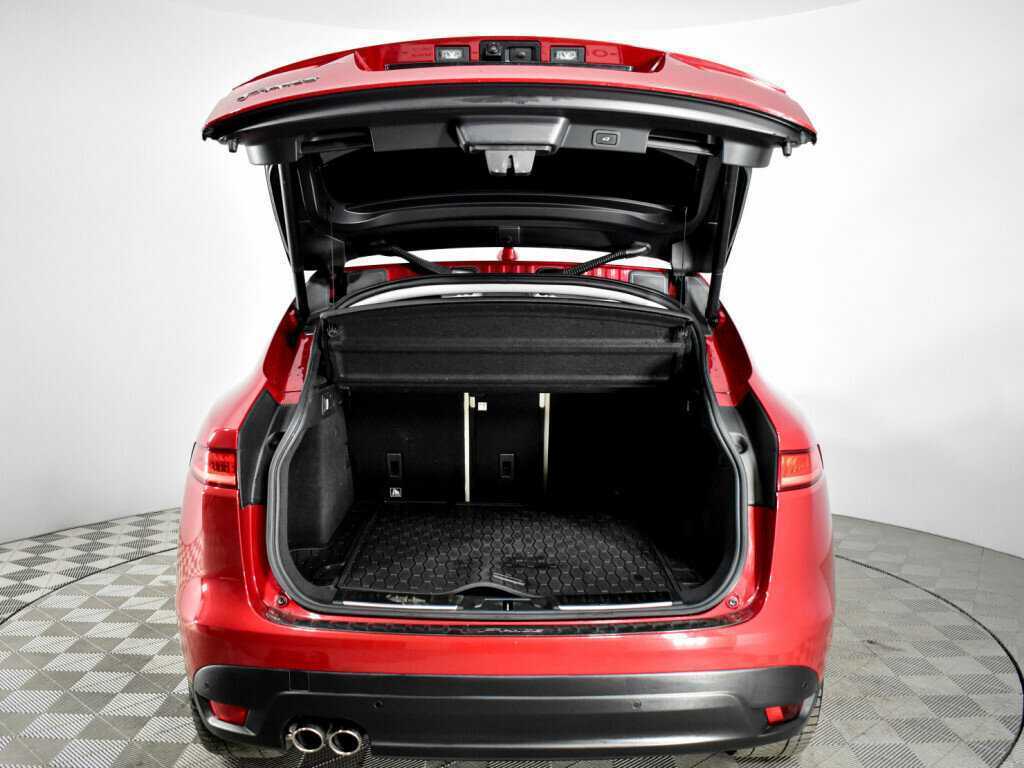 Купить Jaguar F-Pace, 2017, 59 930 км, фото №9