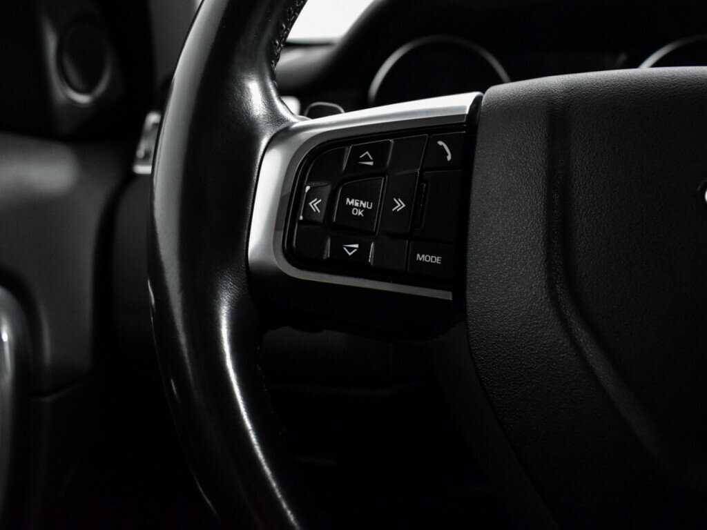 Купить Land Rover Discovery Sport, 2018, 203 988 км, фото №17