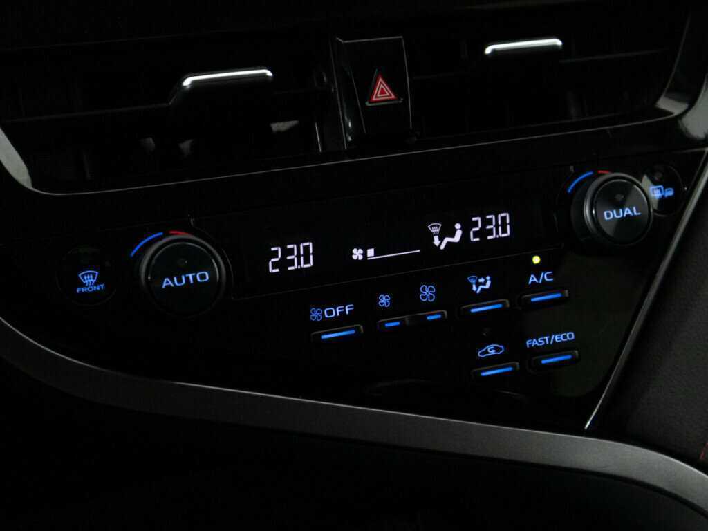 Купить Toyota Camry, 2021, 47 315 км, фото №16