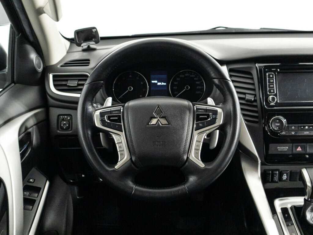 Купить Mitsubishi Pajero Sport, 2016, 20 728 км, фото №21