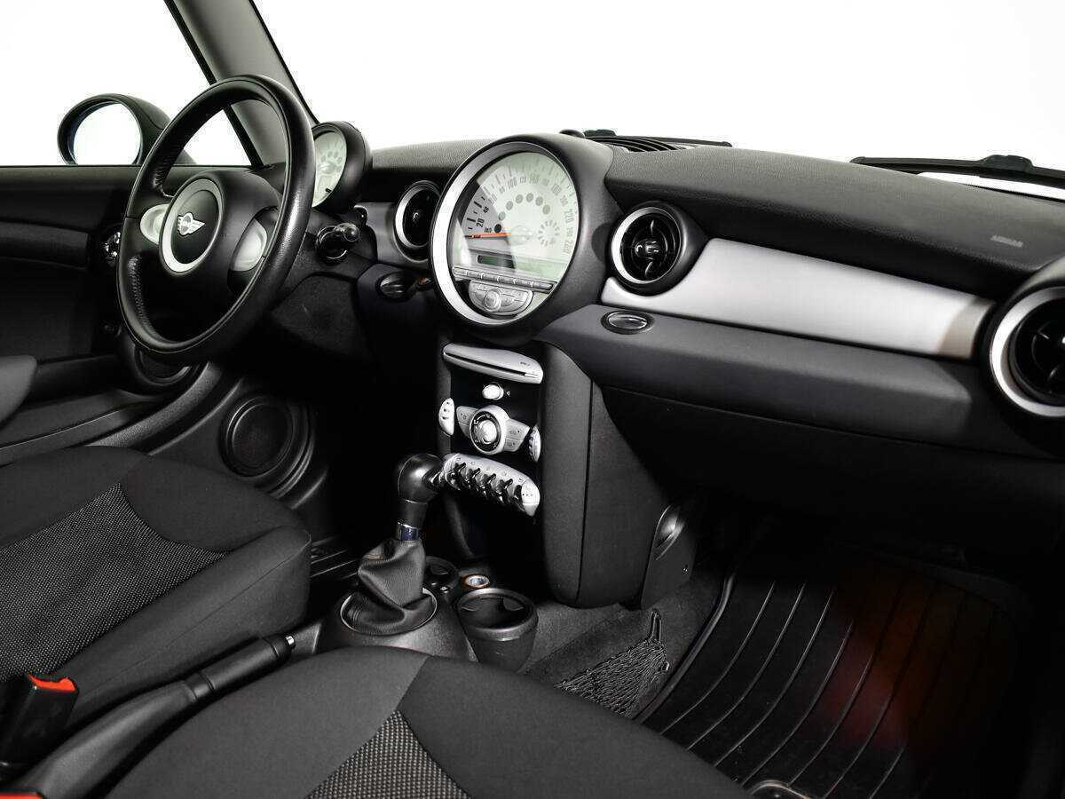 Купить Mini Hatch One, 2009, 57 686 км, фото №9