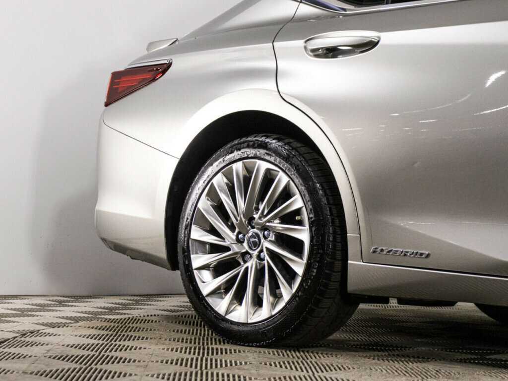 Купить Lexus ES 300h, 2020, 35 034 км, фото №31