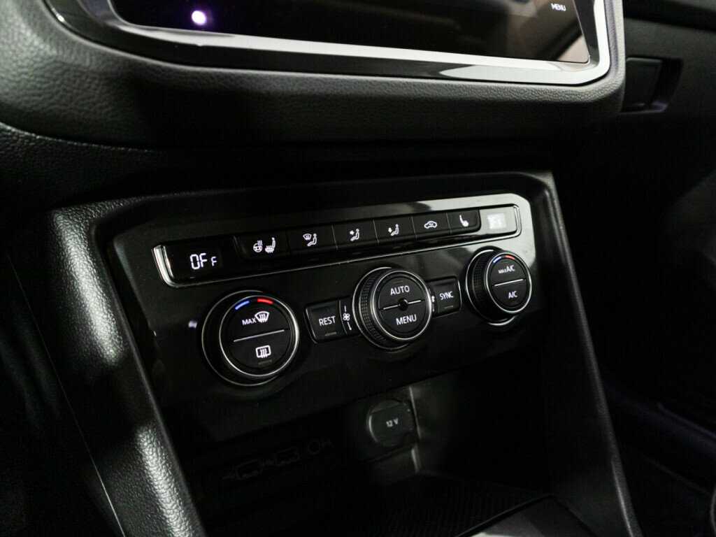 Купить Volkswagen Tiguan, 2018, 134 830 км, фото №18