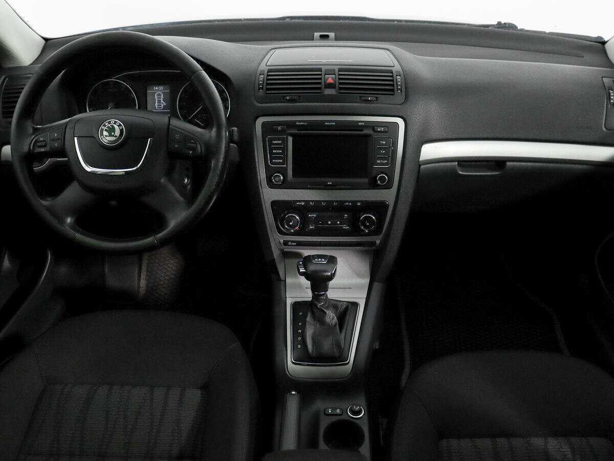 Купить Skoda Octavia, 2011, 241 500 км, фото №10