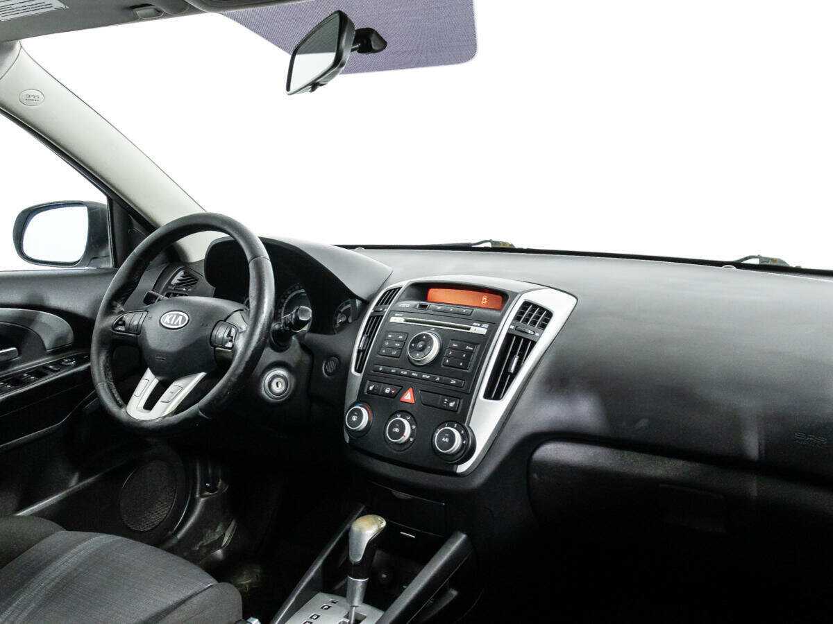 Купить Kia Ceed, 2011, 208 913 км, фото №9