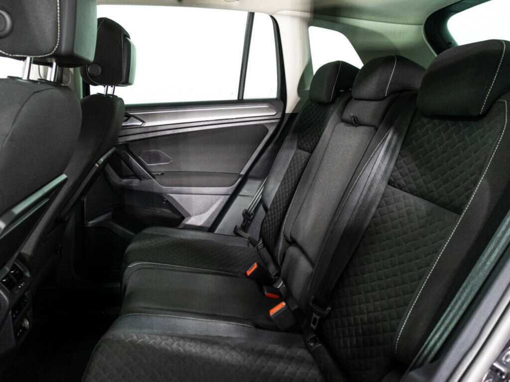 Купить Volkswagen Tiguan, 2018, 77 239 км, фото №10