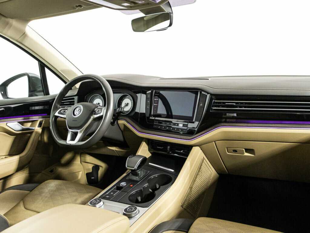 Купить Volkswagen Touareg, 2020, 92 975 км, фото №9