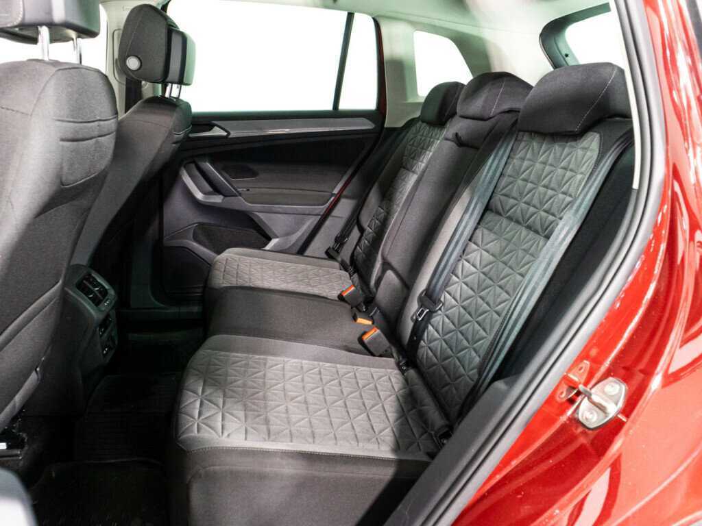 Купить Volkswagen Tiguan, 2020, 71 362 км, фото №10