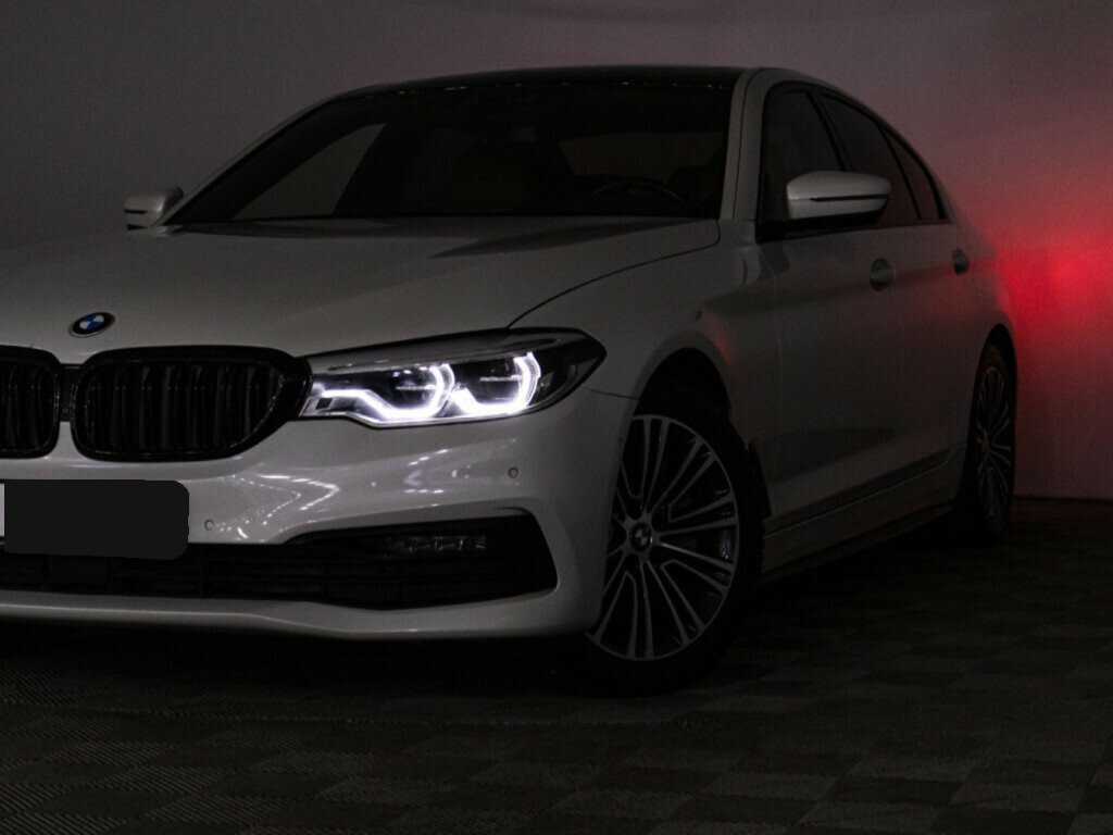 Купить BMW 5 серии 540i, 2019, 116 287 км, фото №35