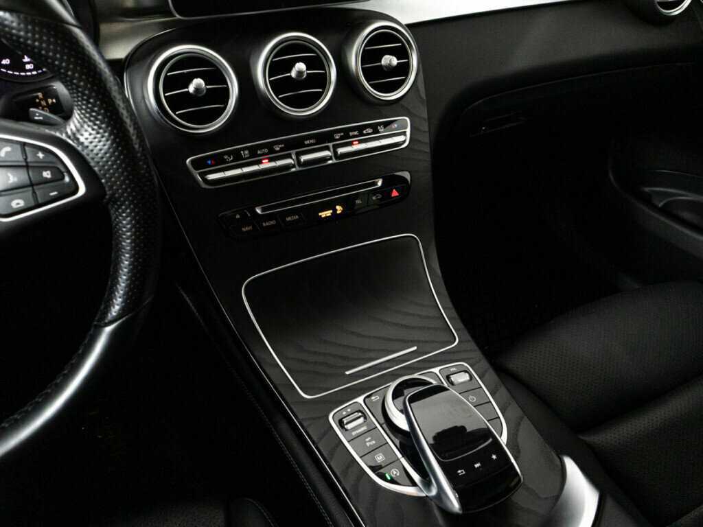 Купить Mercedes-Benz GLC Coupe 300, 2018, 116 243 км, фото №20