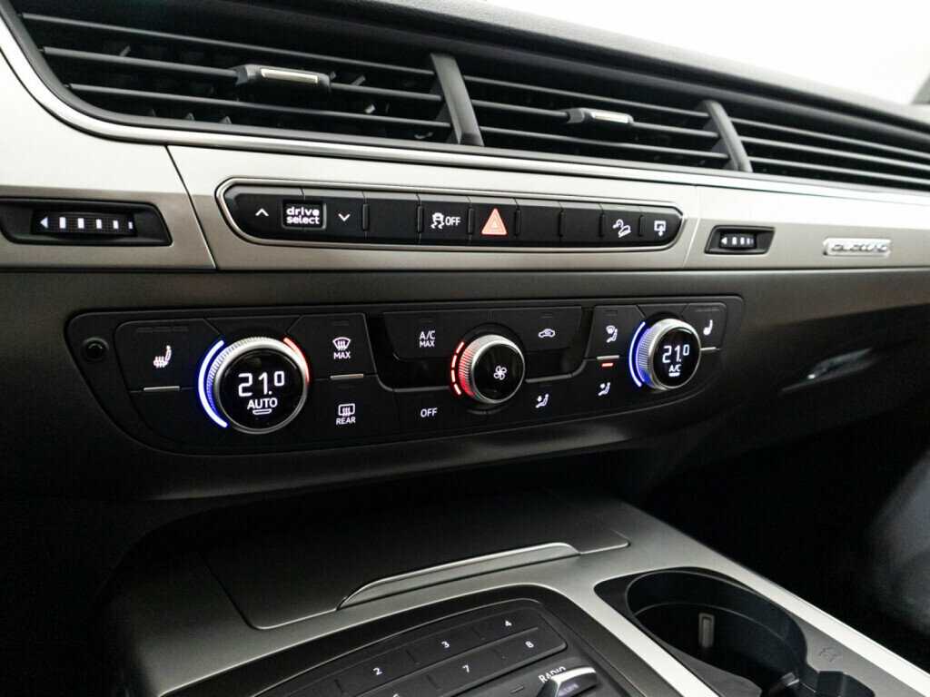 Купить Audi Q7, 2016, 106 219 км, фото №16