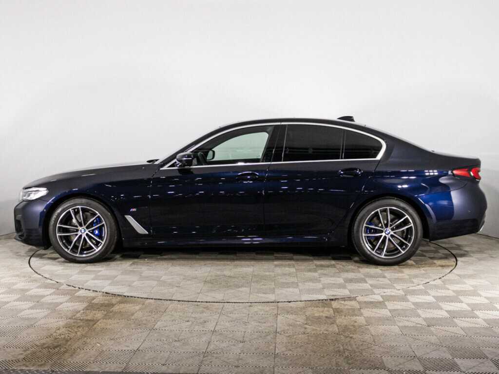 Купить BMW 5 серии 520i, 2023, 11 939 км, фото №8