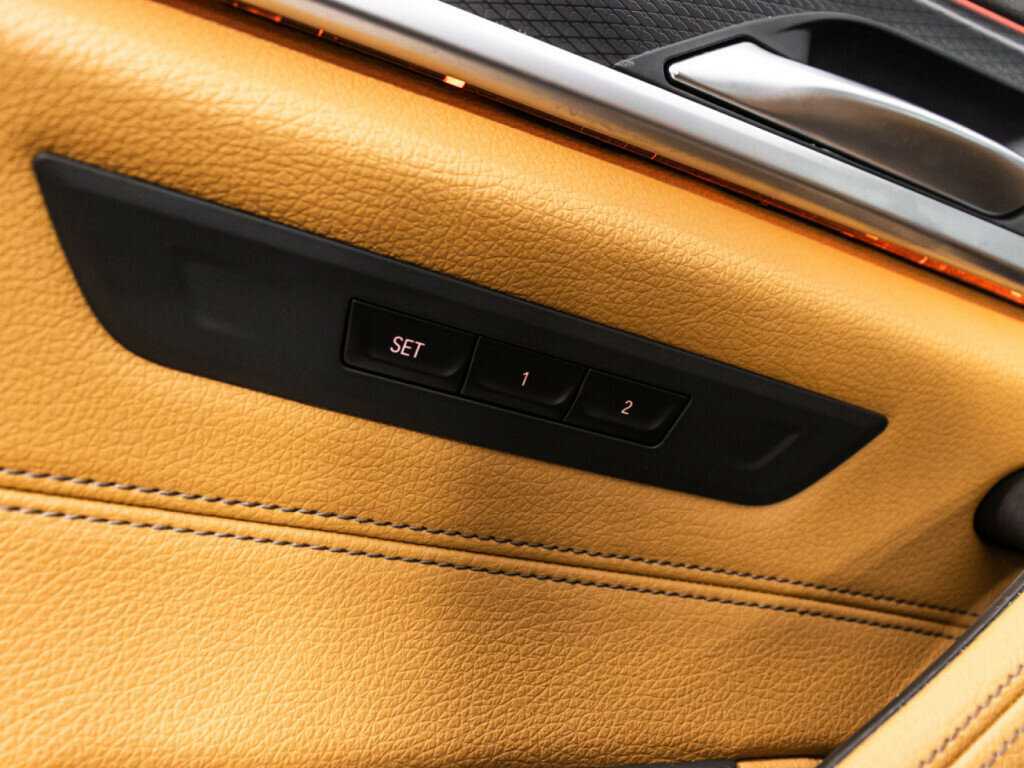 Купить BMW 5 серии 520i, 2023, 11 939 км, фото №18