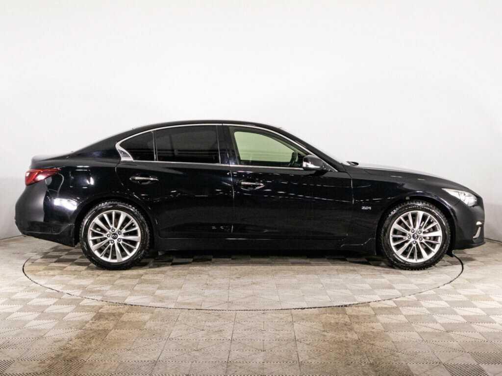 Купить Infiniti Q50, 2017, 116 412 км, фото №4