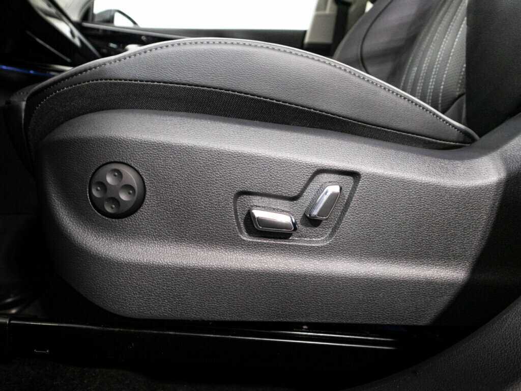 Купить Hongqi HS5, 2024, 9 394 км, фото №23