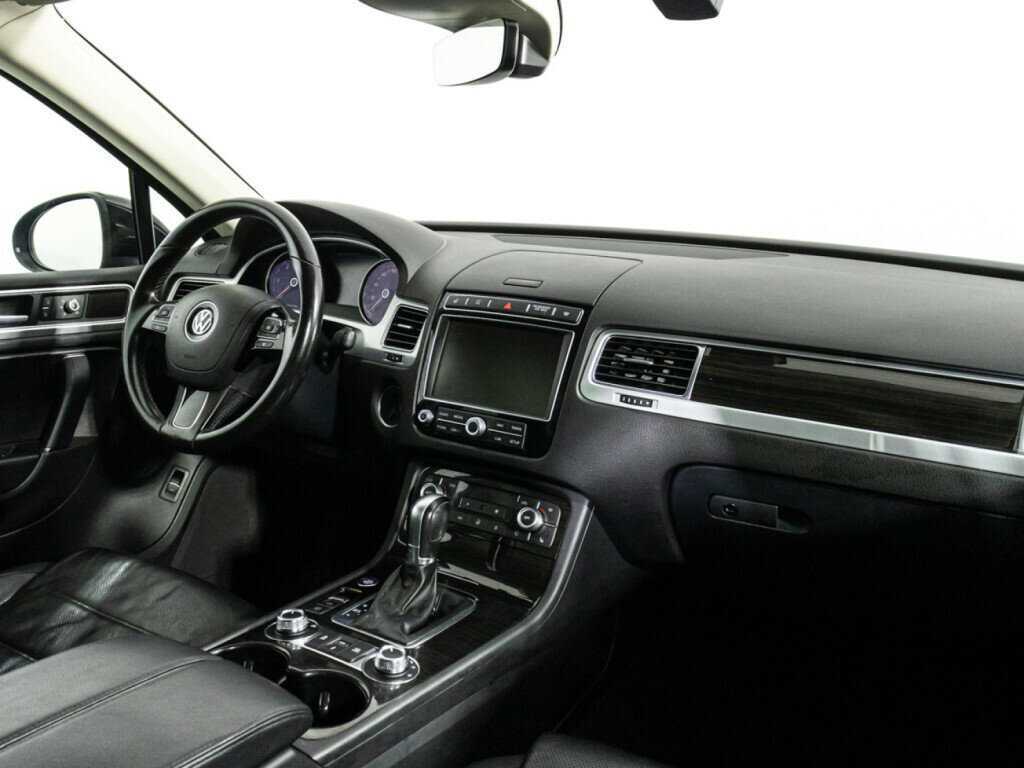 Купить Volkswagen Touareg, 2016, 146 960 км, фото №7