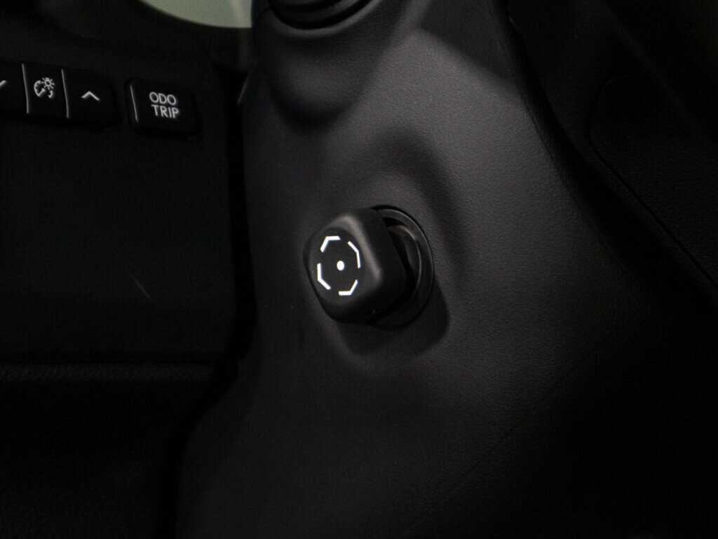 Купить Lexus ES 250, 2017, 160 471 км, фото №17