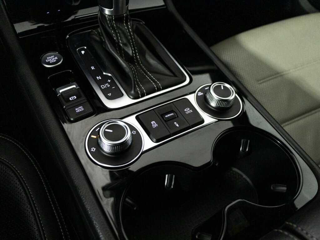 Купить Volkswagen Touareg, 2017, 121 810 км, фото №20