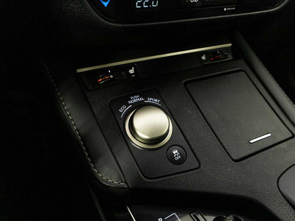 Купить Lexus ES 250, 2017, 166 743 км, фото №16