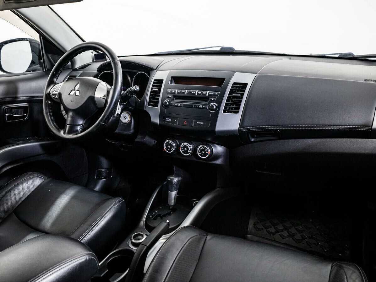 Купить Mitsubishi Outlander, 2010, 198 667 км, фото №7