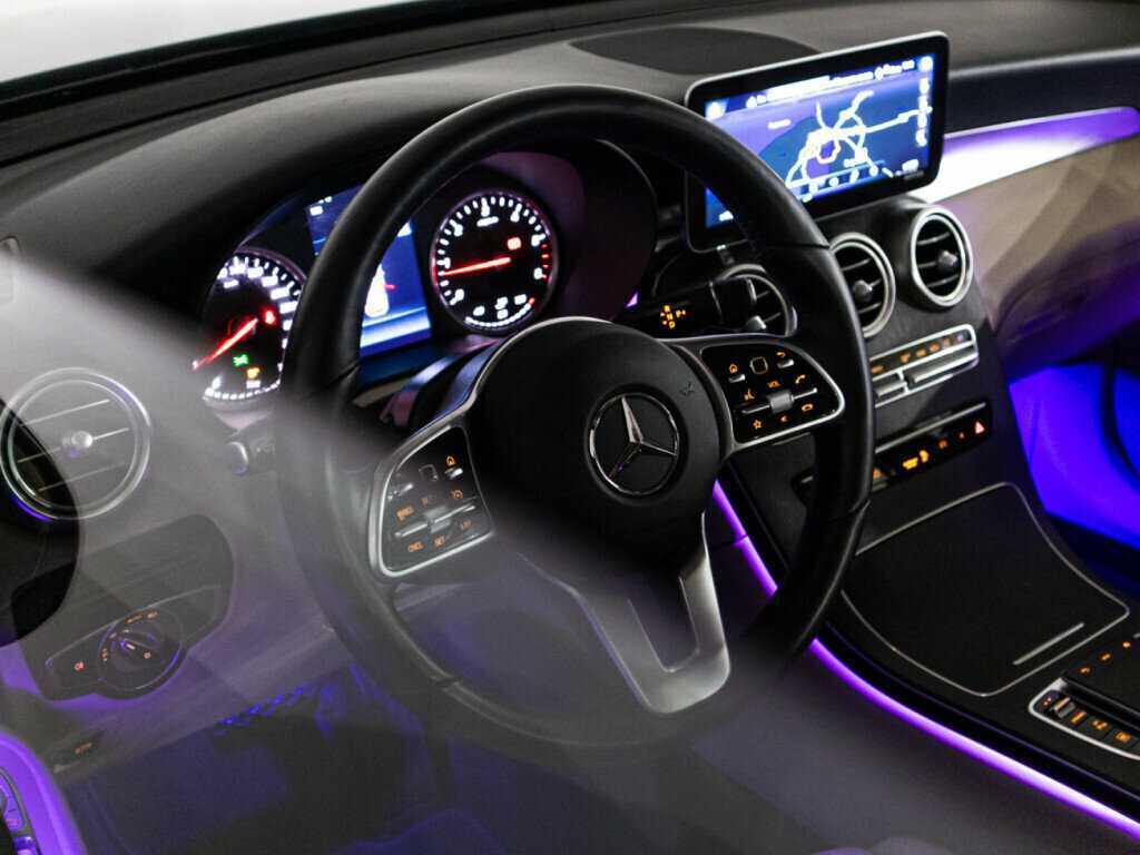 Купить Mercedes-Benz GLC 300 d, 2019, 98 333 км, фото №9