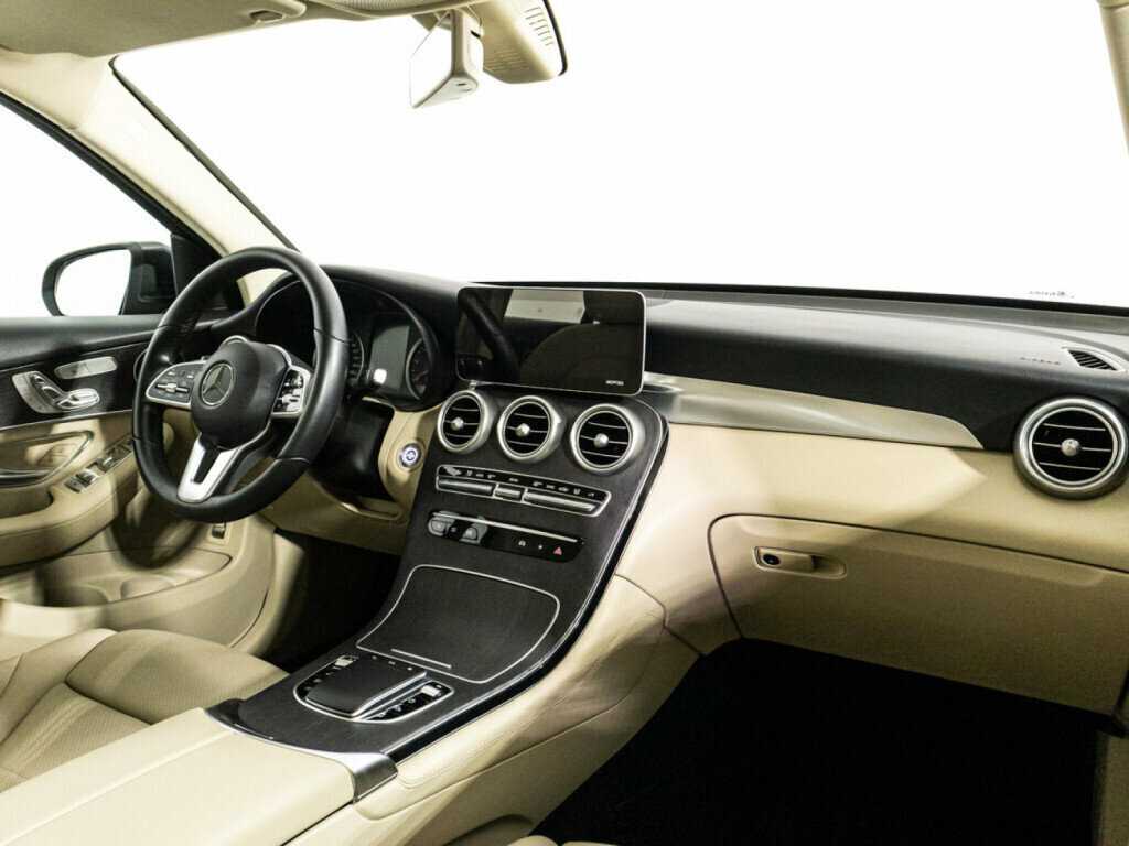 Купить Mercedes-Benz GLC 300 d, 2019, 98 333 км, фото №10