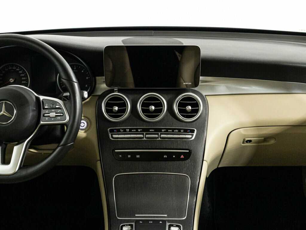 Купить Mercedes-Benz GLC 300 d, 2019, 98 333 км, фото №15
