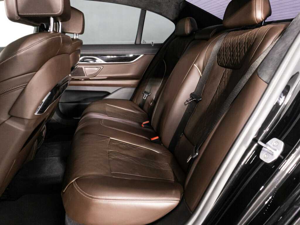 Купить BMW 7 серии 730d xDrive, 2018, 71 000 км, фото №10