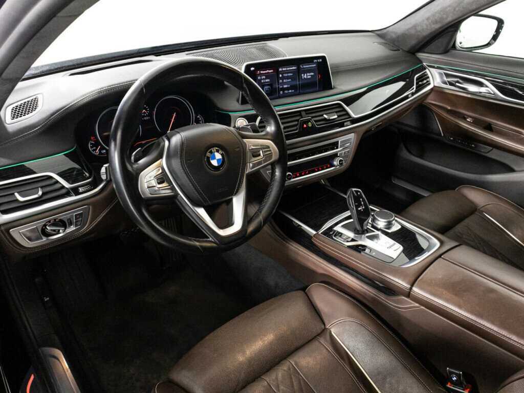 Купить BMW 7 серии 730d xDrive, 2018, 71 000 км, фото №11