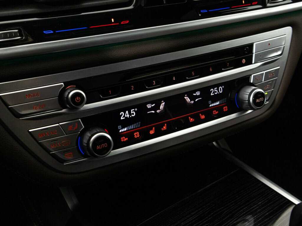 Купить BMW 7 серии 730d xDrive, 2018, 71 000 км, фото №18