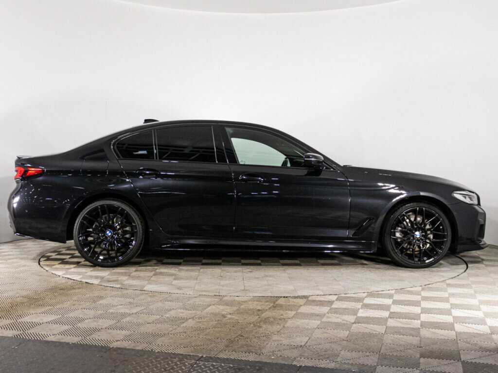 Купить BMW 5 серии 520d xDrive, 2021, 79 833 км, фото №4
