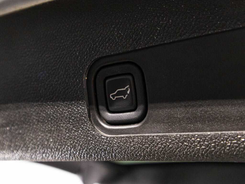 Купить Chevrolet Tahoe 6AT, 2011, 231 537 км, фото №13