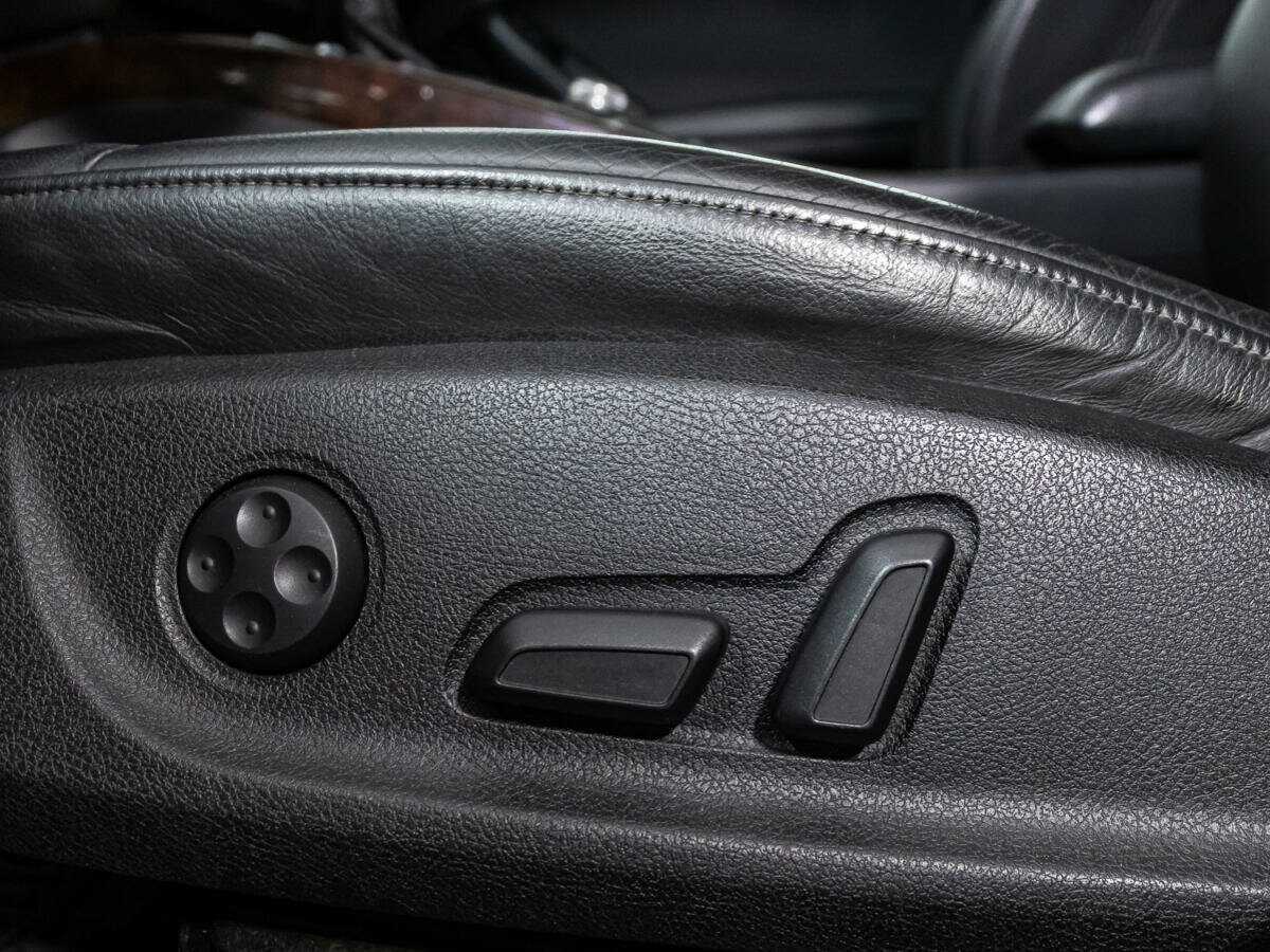 Купить Audi A4, 2010, 240 930 км, фото №16