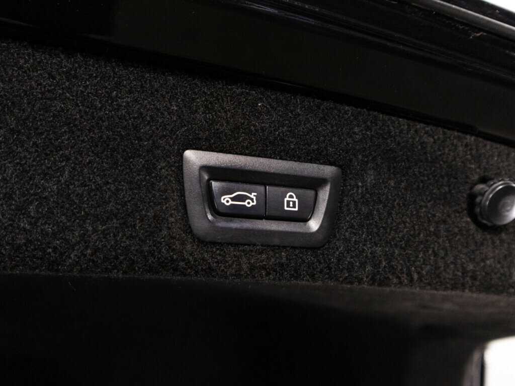 Купить BMW 7 серии Long 730Ld xDrive, 2016, 209 470 км, фото №16