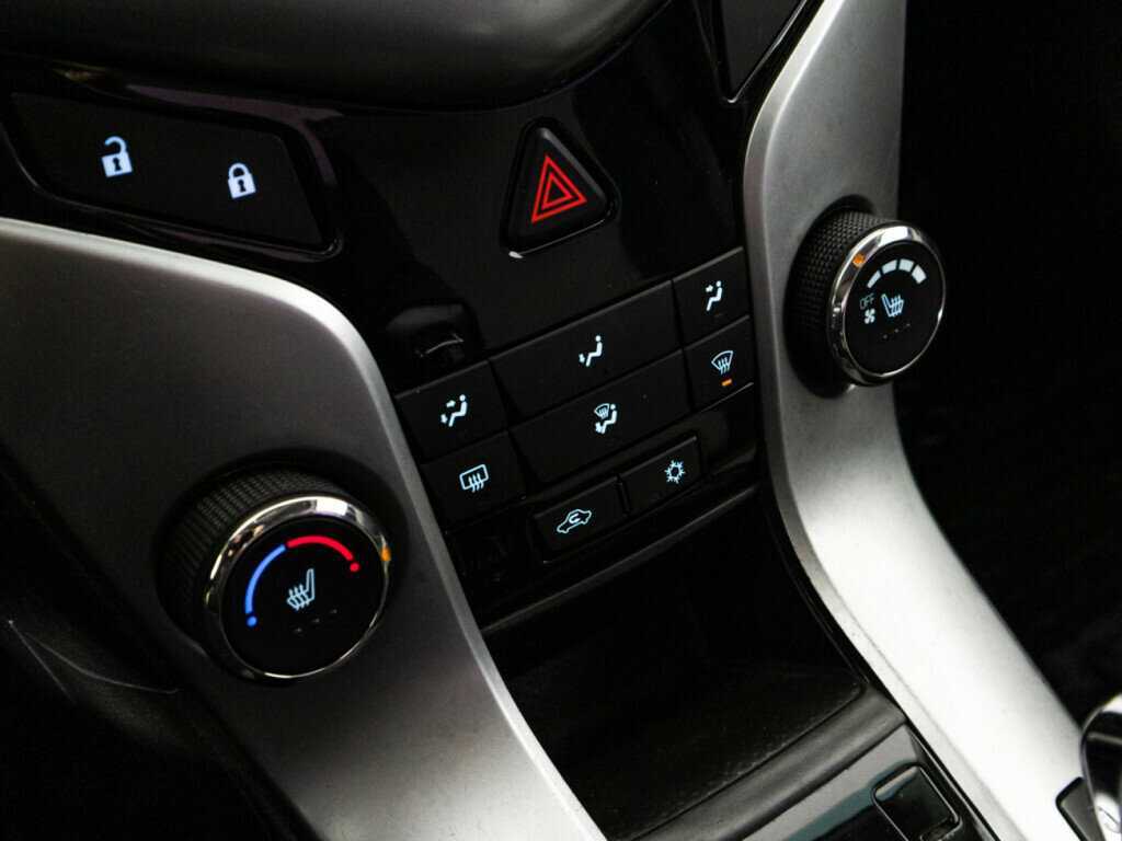 Купить Chevrolet Cruze, 2011, 244 133 км, фото №14