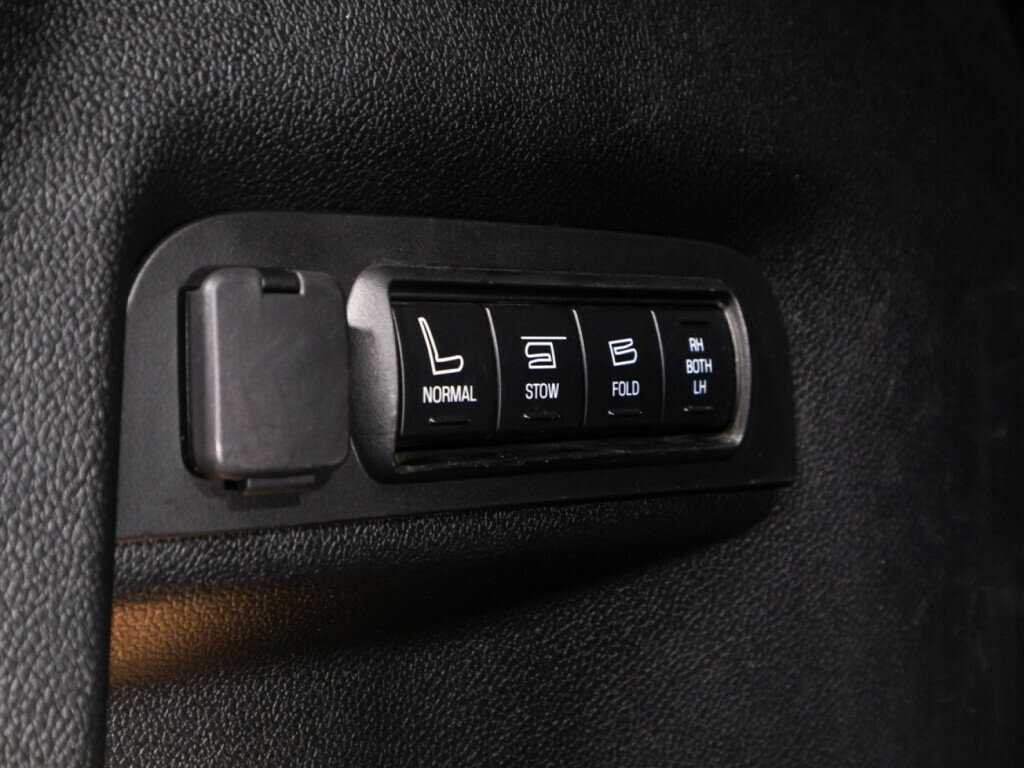 Купить Ford Explorer, 2018, 194 299 км, фото №15