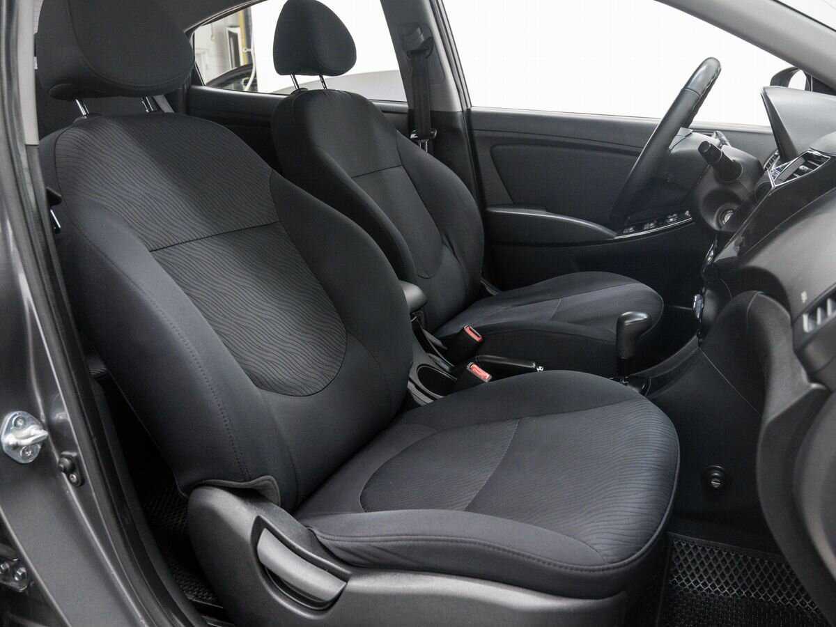 Купить Hyundai Solaris, 2011, 185 000 км, фото №8