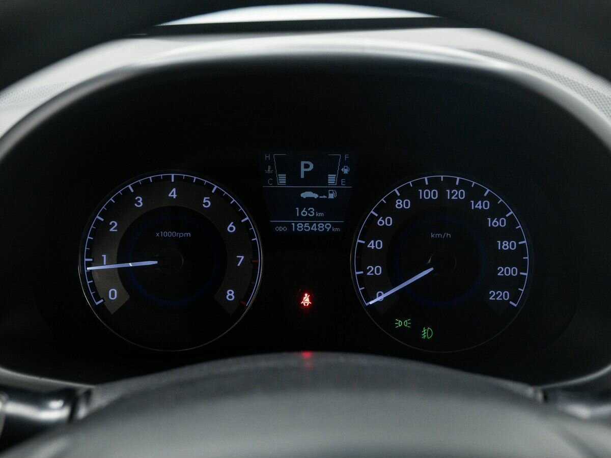 Купить Hyundai Solaris, 2011, 185 000 км, фото №20