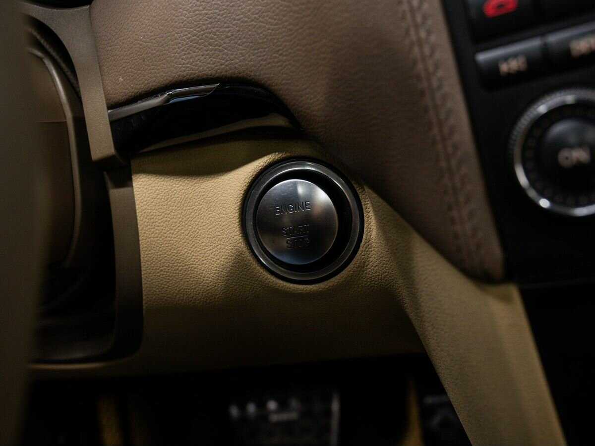 Купить Mercedes-Benz GL-Класс 350, 2011, 307 838 км, фото №24