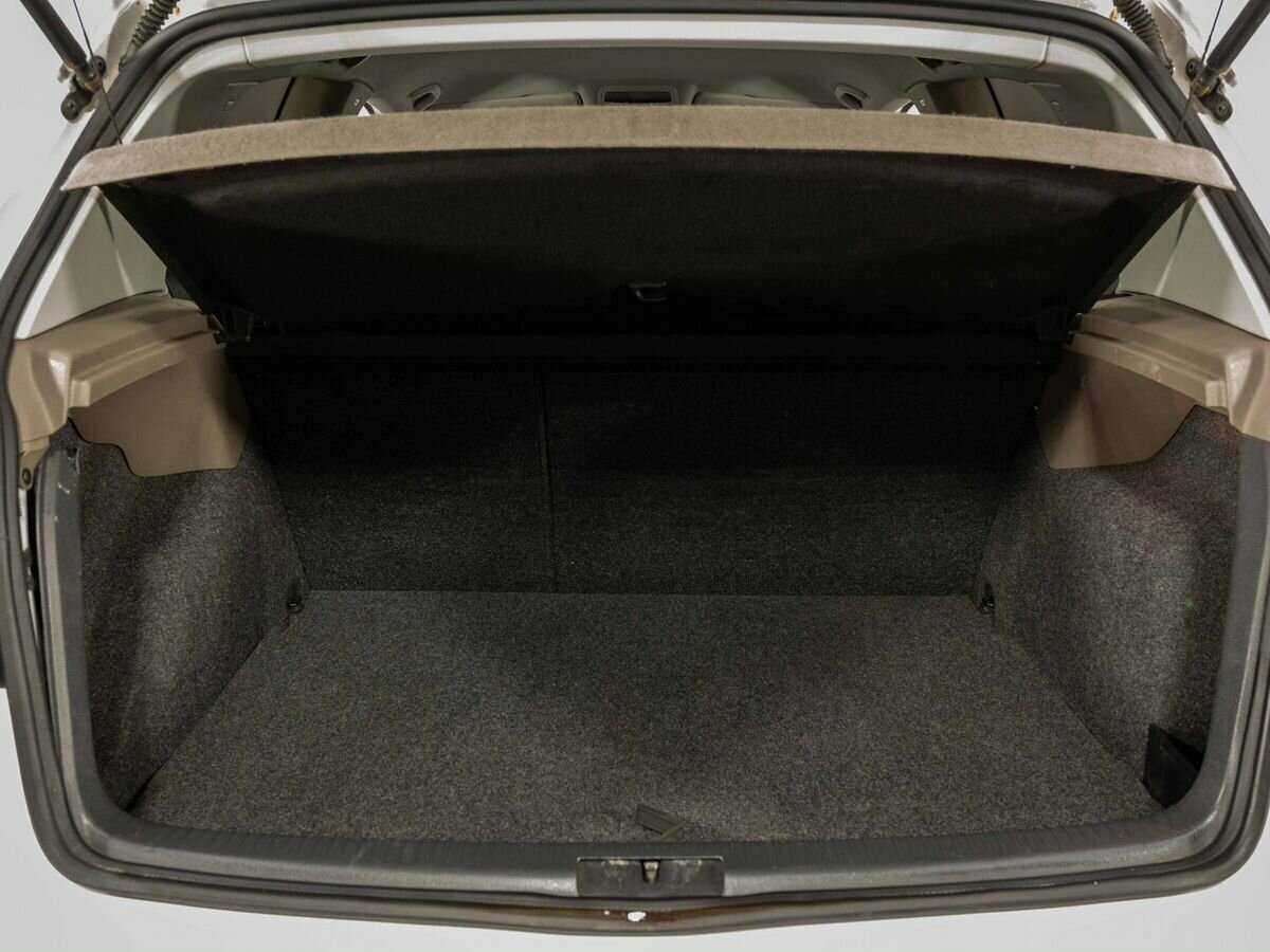 Купить Volkswagen Golf, 2011, 178 885 км, фото №20