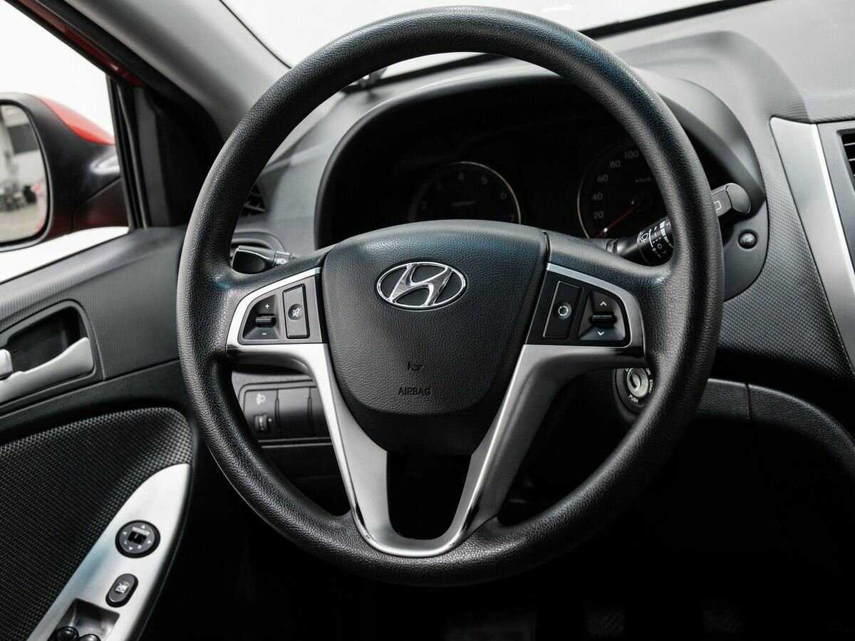 Купить Hyundai Solaris, 2011, 132 445 км, фото №12