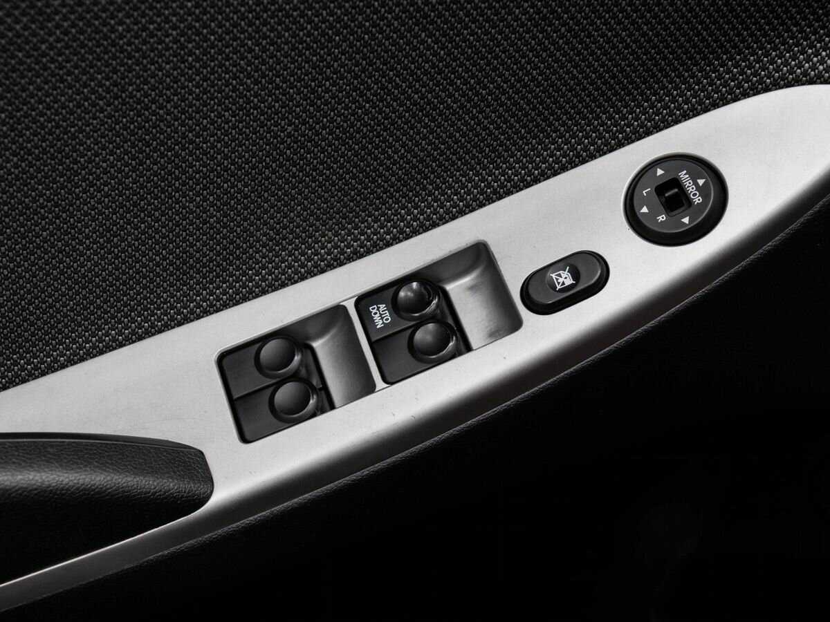 Купить Hyundai Solaris, 2011, 132 445 км, фото №16