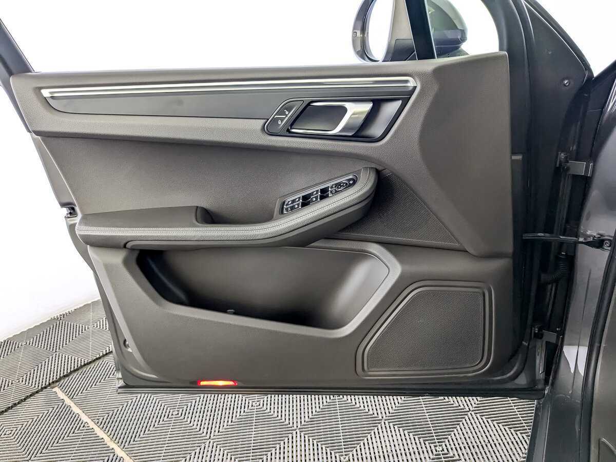 Купить Porsche Macan, 2018, 100 862 км, фото №18