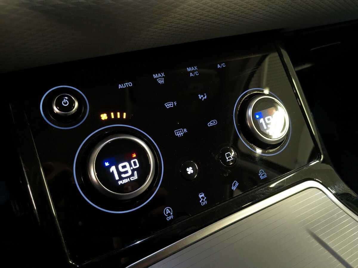 Купить Land Rover Range Rover Evoque, 2020, 62 500 км, фото №19